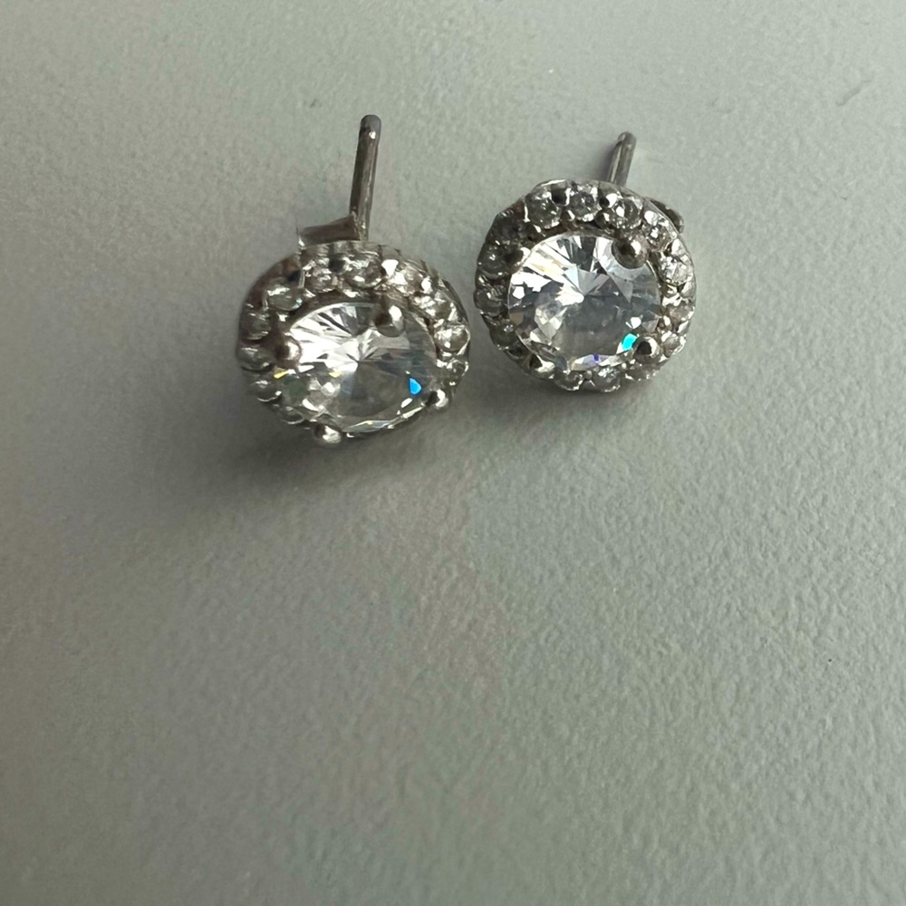 Round diamond crystal stud earrings with halo.